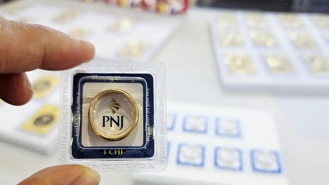 تذبذب أسعار الذهب في 15 مارس وسط ترقب لتوقعات اتجاهات السوق العالمية